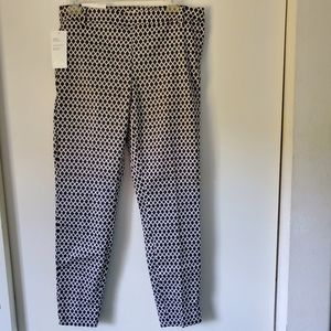 H&M super stretch, patterned, slacks -NWT